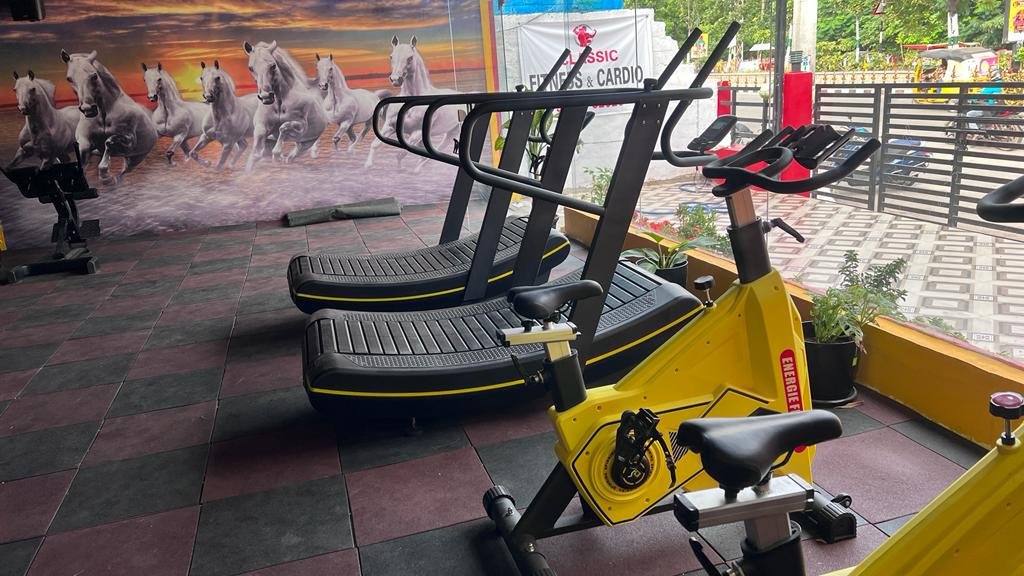 CLASSIC GYM FITNESS & CARDIO 2