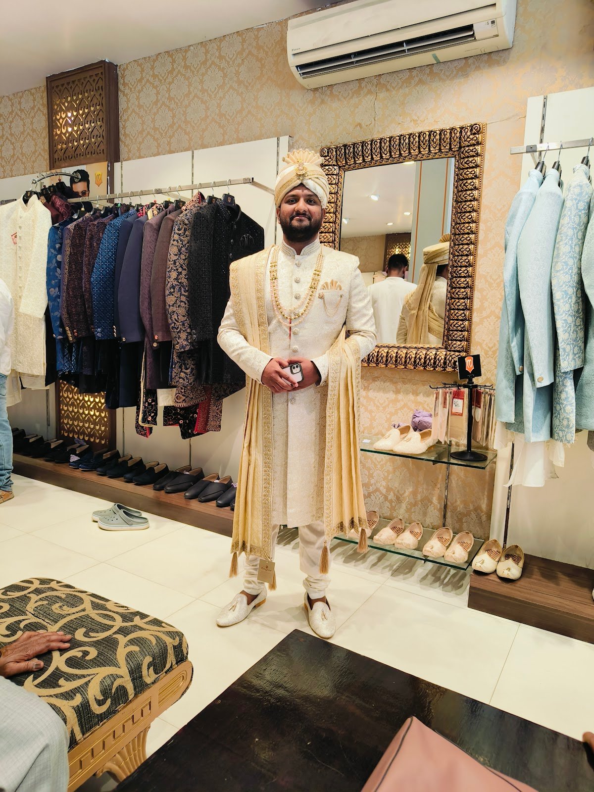 Manyavar 2