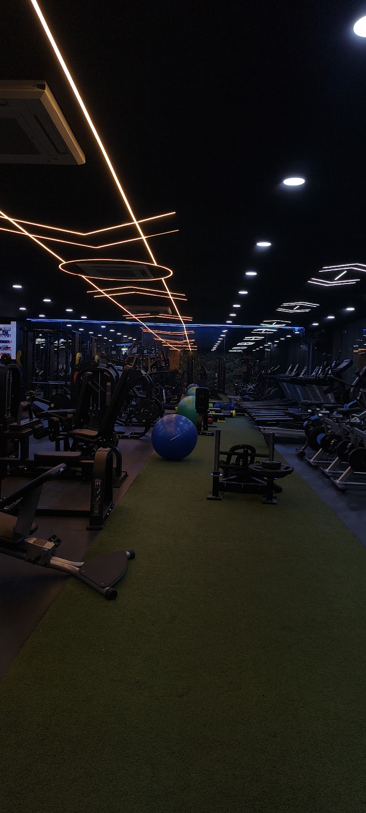 Muscle Matrix – The Fitness Hub photo — Gyms & Fitness in Khammam, Telangana