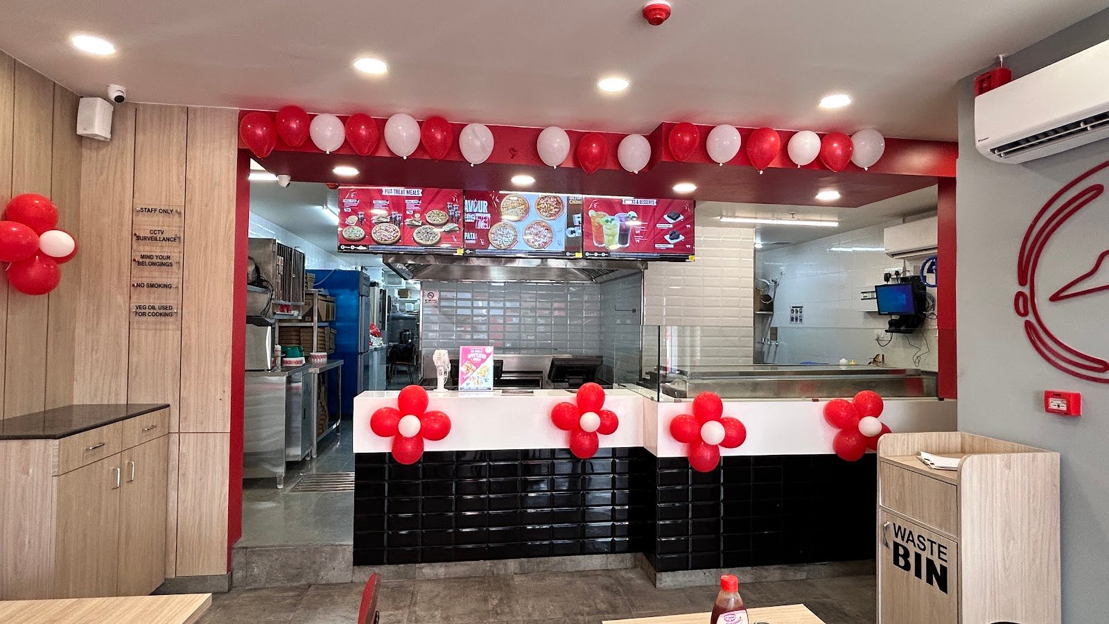 Pizza Hut 4