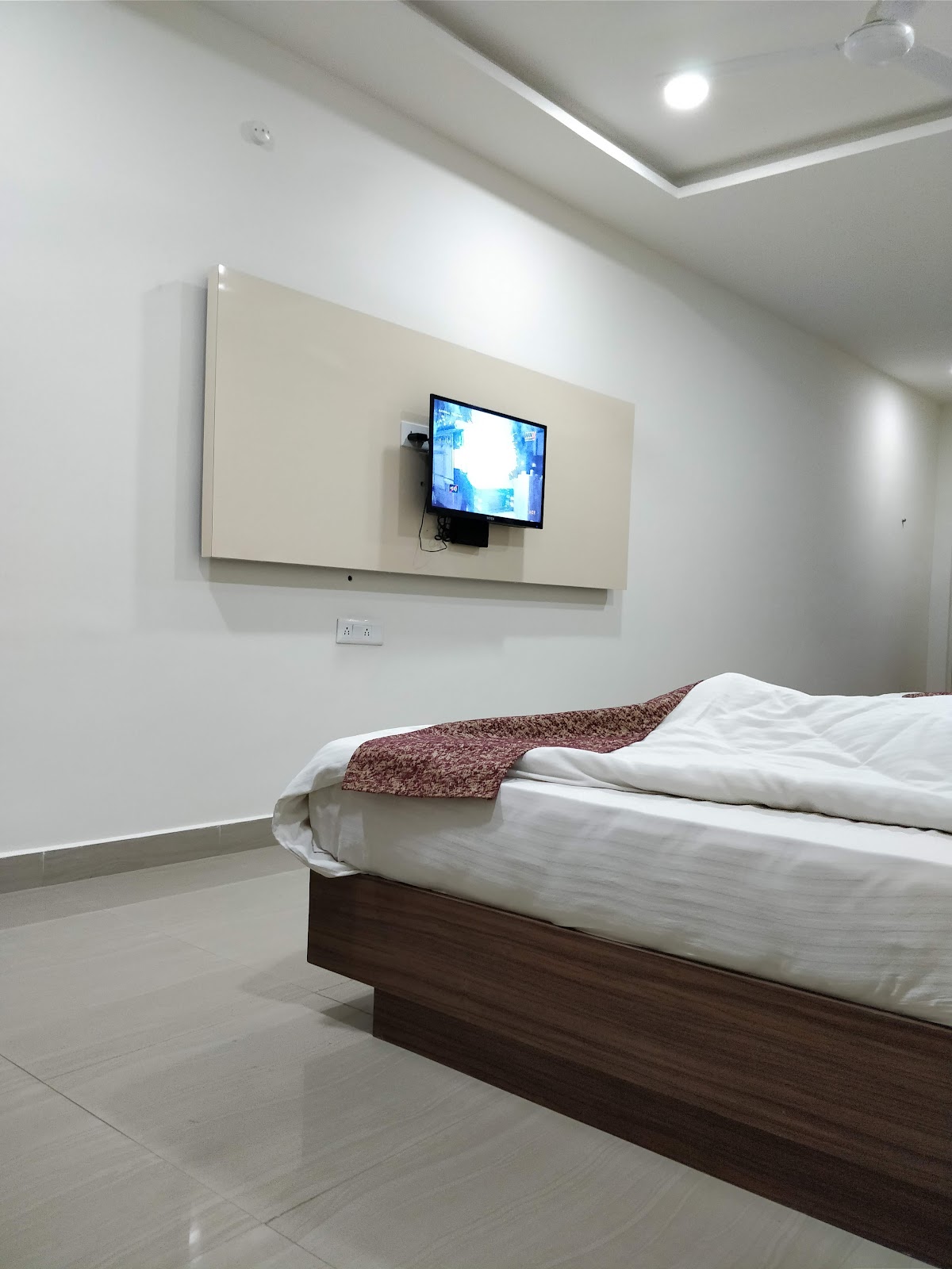 REST INN HOTEL photo — Hotels in Khammam, Telangana