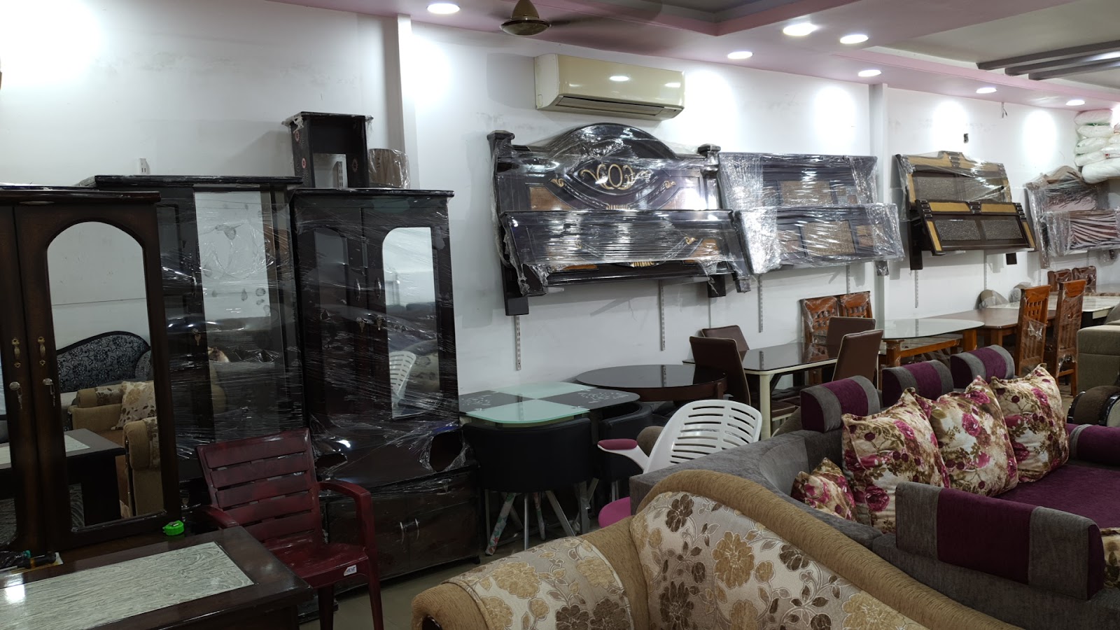 Seema Fancy , Articles & Shopping Mall photo — Shopping in Khammam, Telangana
