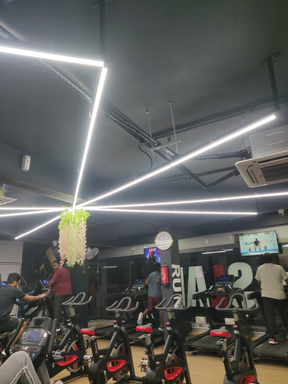Slam Lifestyle and Fitness Studio 2