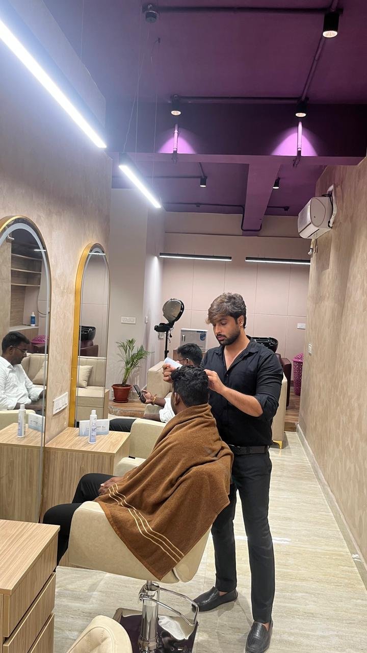 Studio11 Family Salon 2