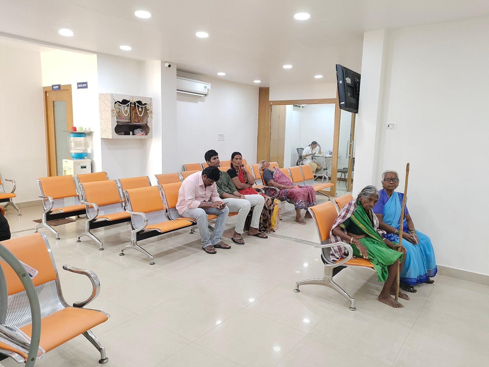 Vasan Eye Care Hospital 2